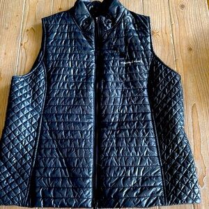 Vineyard Vines lightweight vest